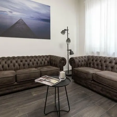 Vogue Domus Apartment *