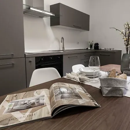 Vogue Domus Apartment *
